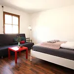Zimmer In Innenstadtwohnung בית אירוח וירצבורג