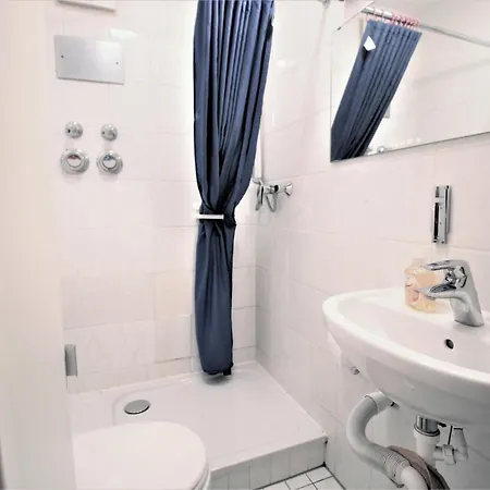 Zimmer In Innenstadtwohnung 뷔르츠부르크