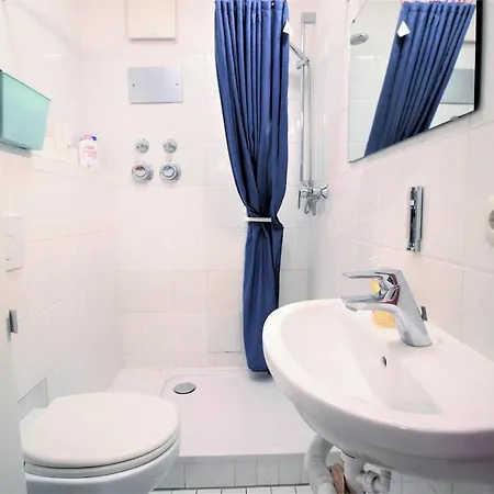 Zimmer In Innenstadtwohnung * 뷔르츠부르크