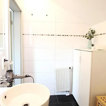 Zimmer In Innenstadtwohnung 홈스테이 뷔르츠부르크
