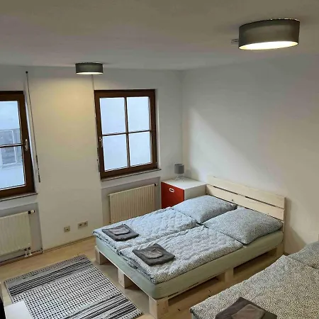 Zimmer In Innenstadtwohnung * 뷔르츠부르크