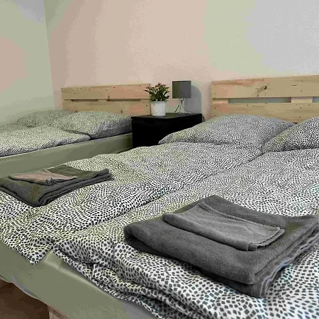 Zimmer In Innenstadtwohnung * 뷔르츠부르크