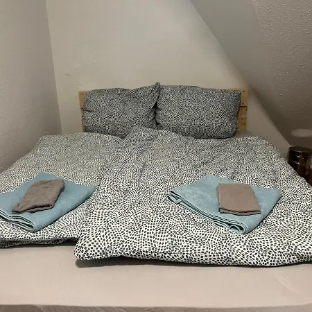 Zimmer In Innenstadtwohnung Würzburg