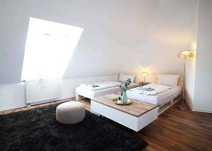 Zimmer In Innenstadtwohnung Privat bolig *
