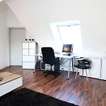 Zimmer In Innenstadtwohnung Würzburg