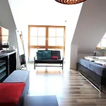 Zimmer In Innenstadtwohnung * Würzburg