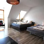 Zimmer In Innenstadtwohnung Privat bolig *