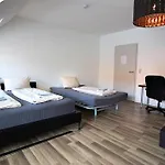 Pansiyon Zimmer In Innenstadtwohnung Würzburg