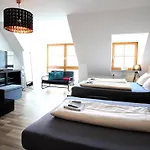 Zimmer In Innenstadtwohnung * Würzburg