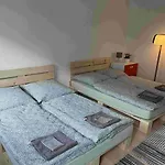 Pansiyon Zimmer In Innenstadtwohnung