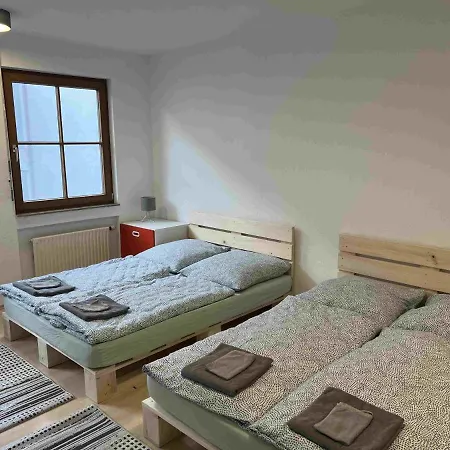 Zimmer In Innenstadtwohnung * Wurzburg