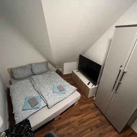 Zimmer In Innenstadtwohnung Homestay Wurzburg