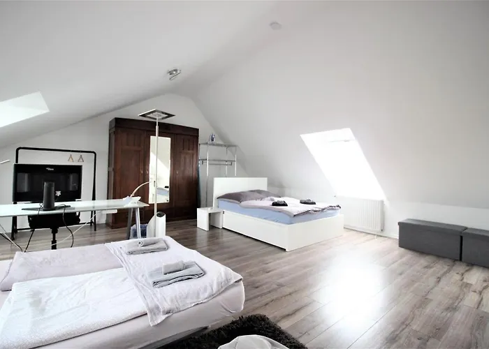 Zimmer In Innenstadtwohnung Ubytování v soukromí Würzburg