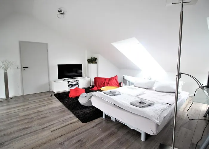 Ubytování v soukromí Zimmer In Innenstadtwohnung *