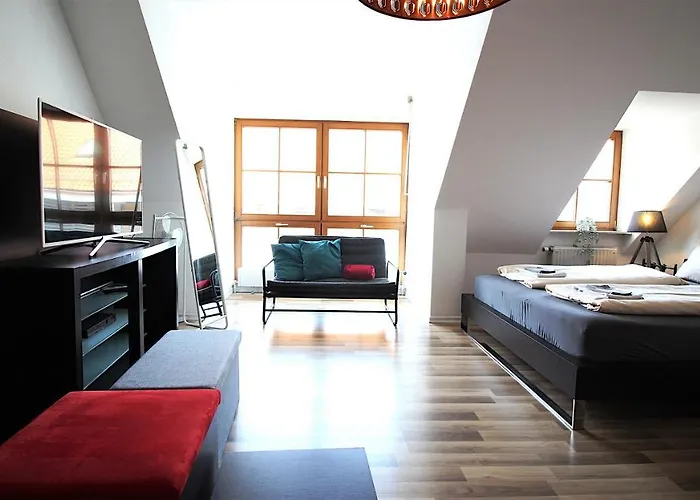 Zimmer In Innenstadtwohnung * Würzburg