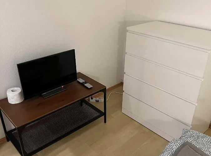 Zimmer In Innenstadtwohnung * Würzburg