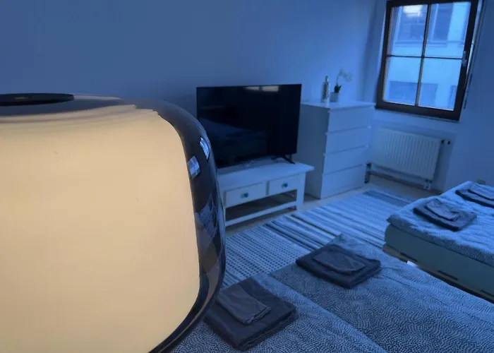 Ubytování v soukromí Zimmer In Innenstadtwohnung